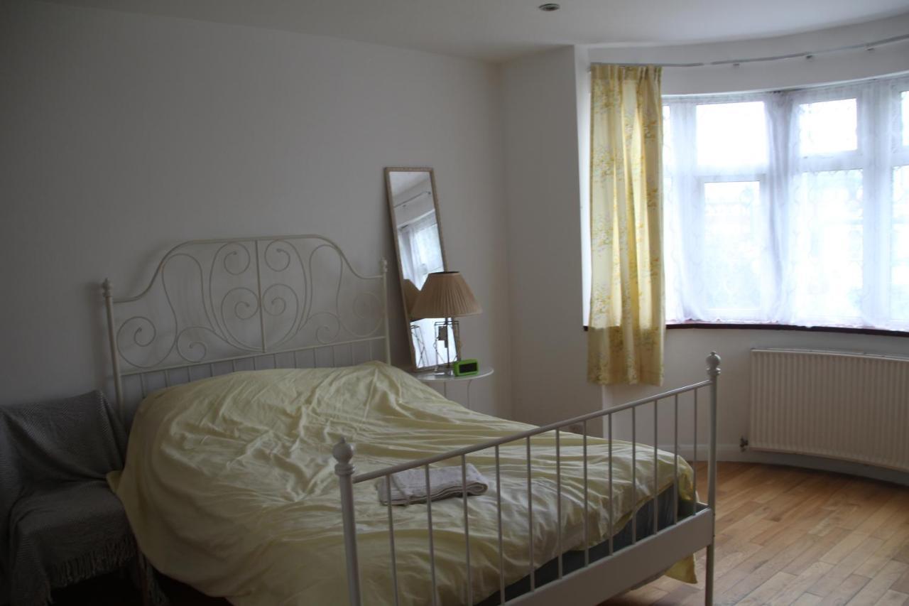 Beautiful Double Bedroom 埃奇韦尔 外观 照片