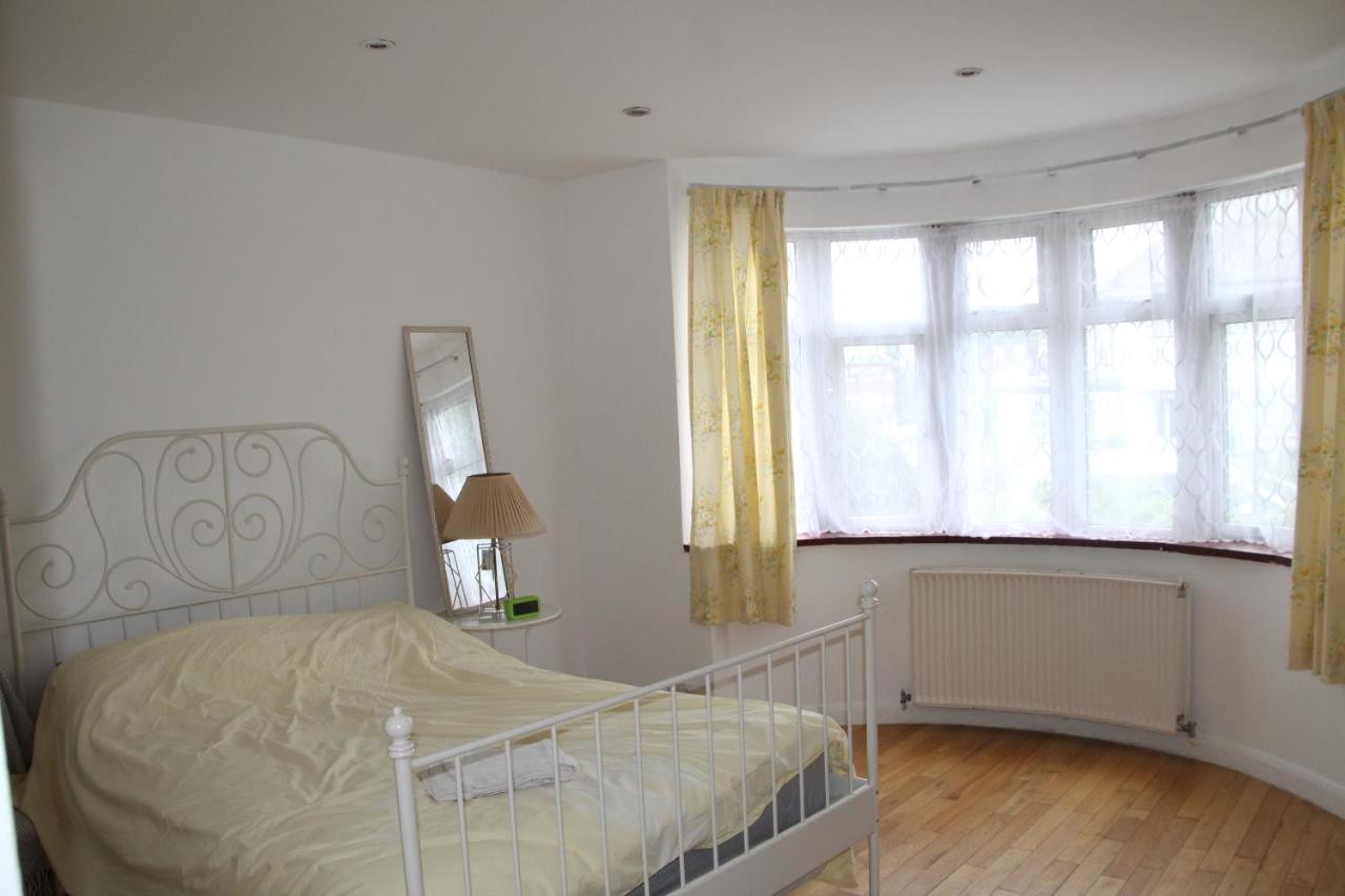 Beautiful Double Bedroom 埃奇韦尔 外观 照片