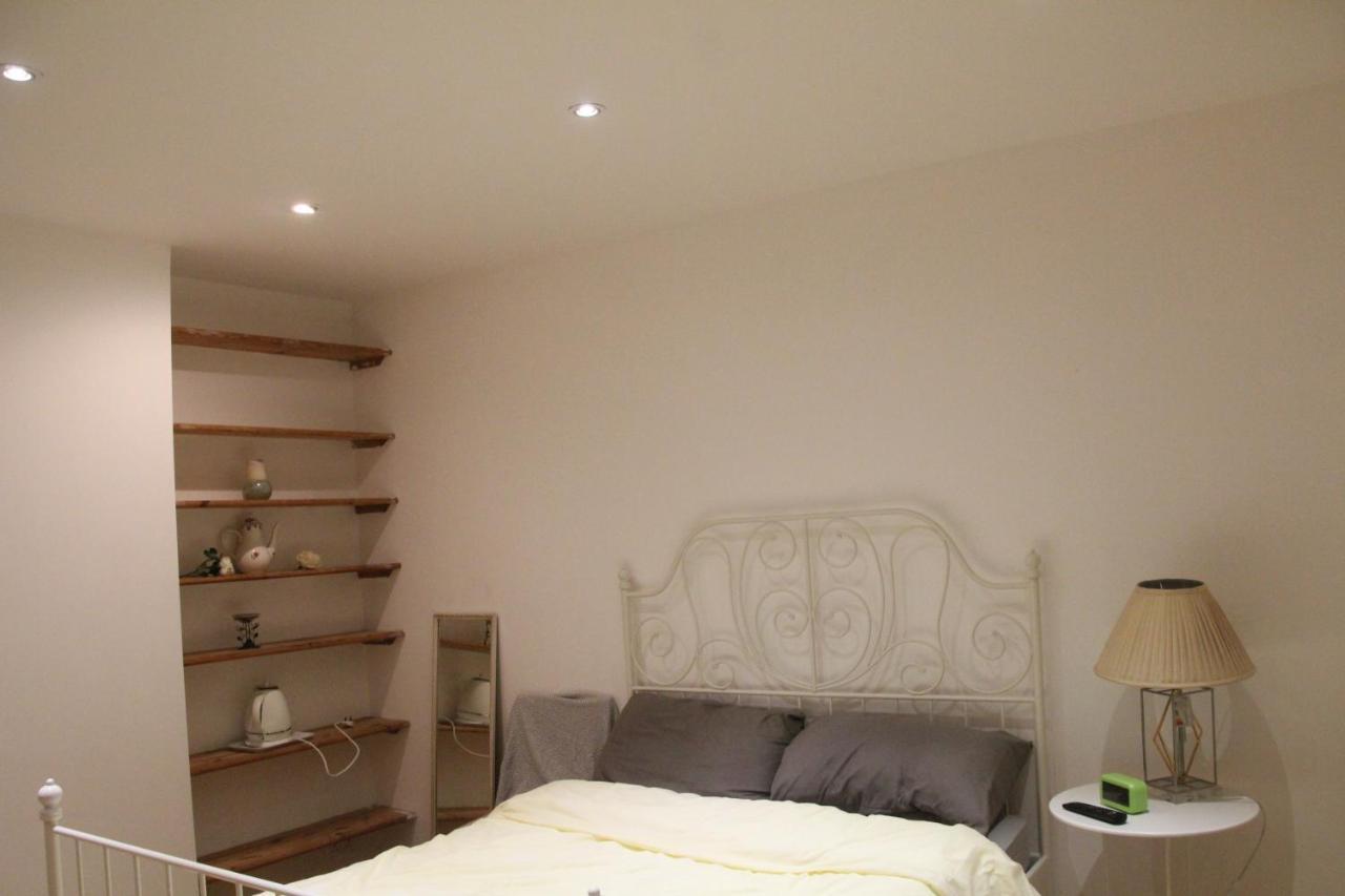 Beautiful Double Bedroom 埃奇韦尔 外观 照片